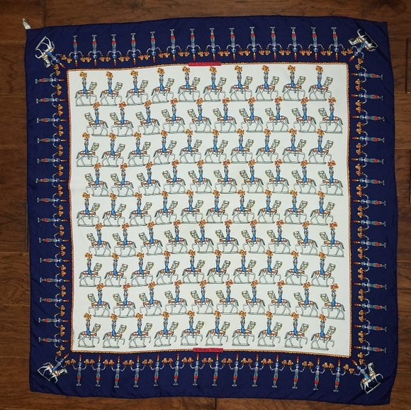 Vintage Hermes Scarf - Picture 4 of 16